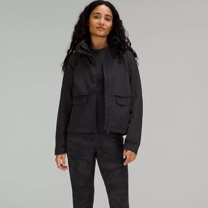 Lululemon Always Effortless jacket - fits size 6